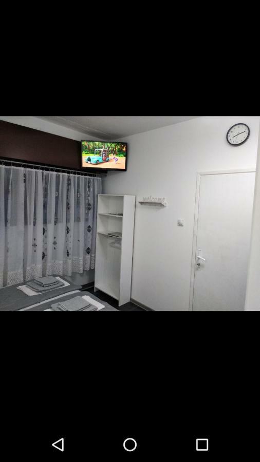 Apartmani Pinokio Nisz Zewnętrze zdjęcie